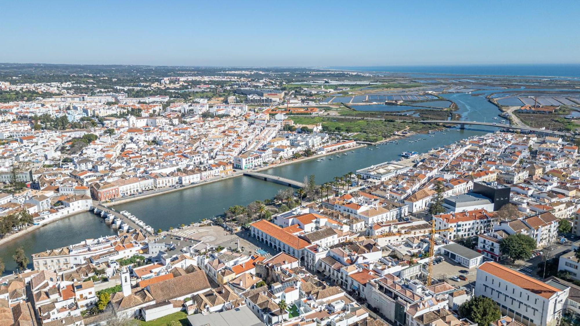 Villa Stylish Townhouse In Tavira Centre, Shared Pool Esterno foto